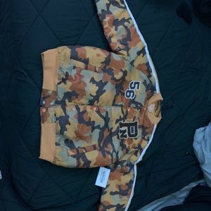 Yellow camouflage boomer jacket